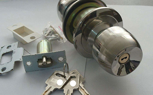 龙马潭24小时上门开锁公司